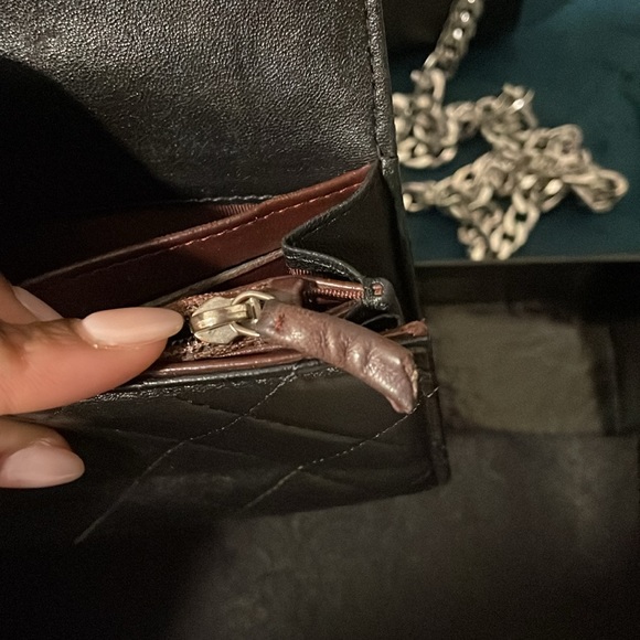 Caviar Chanel wallet - Picture 10 of 17